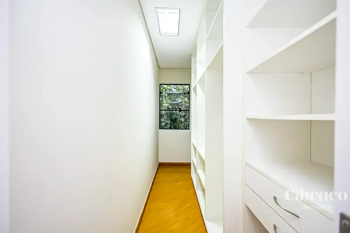 Unfurnished gated condo house with 3 bedrooms and 220 m² — photo 27