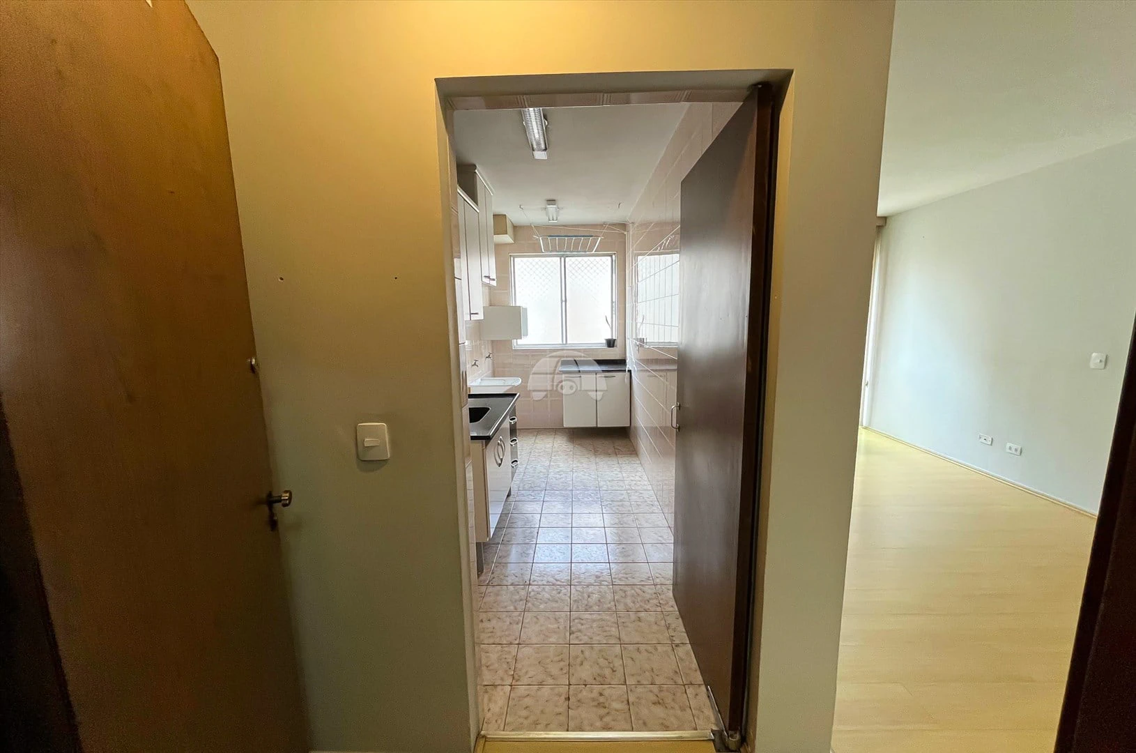 2-bedroom apartment with a washing machine — photo 17