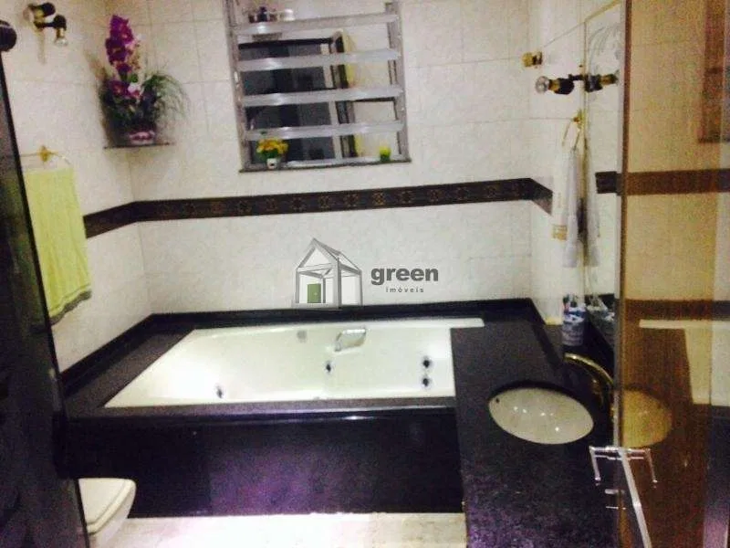 House, 482 m², with a bathtub — photo 15
