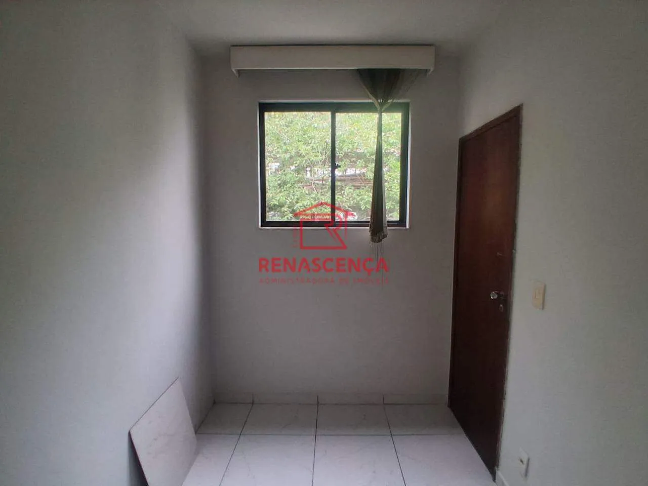 Unfurnished apartment with 2 bedrooms, 3 bathrooms, parking — photo 26