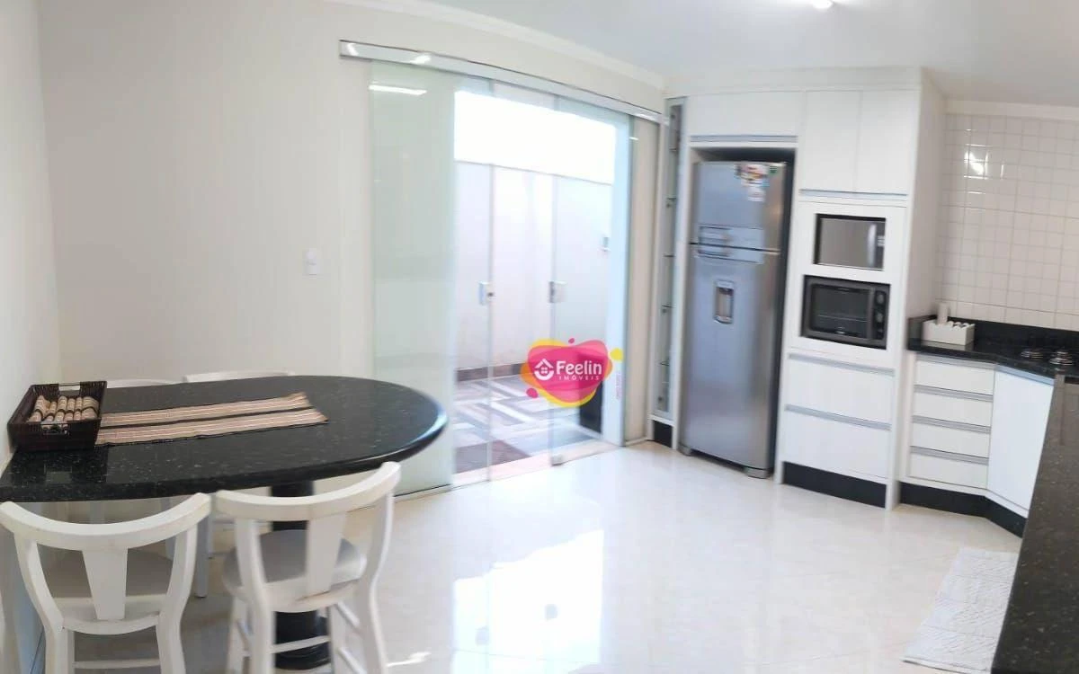 Furnished house, 110 m², with a washing machine — photo 17