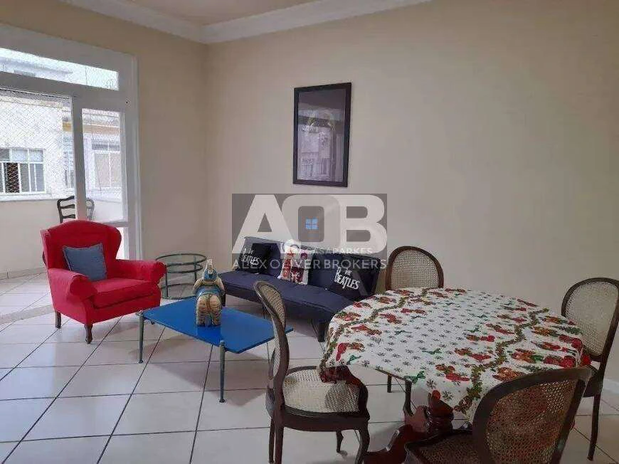 4-bedroom duplex-style home with 113 m² and balcony