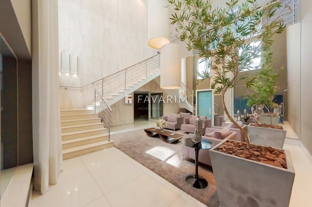 Furnished duplex apartment with an enclosed balcony — photo 15