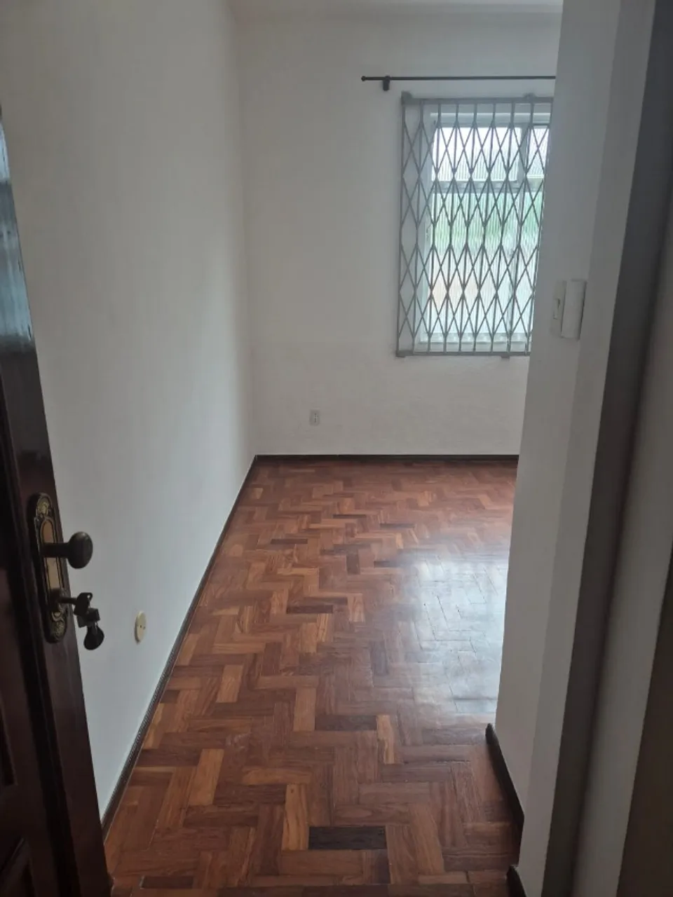 Apartment, 25 m², with wood or laminate floors — photo 9