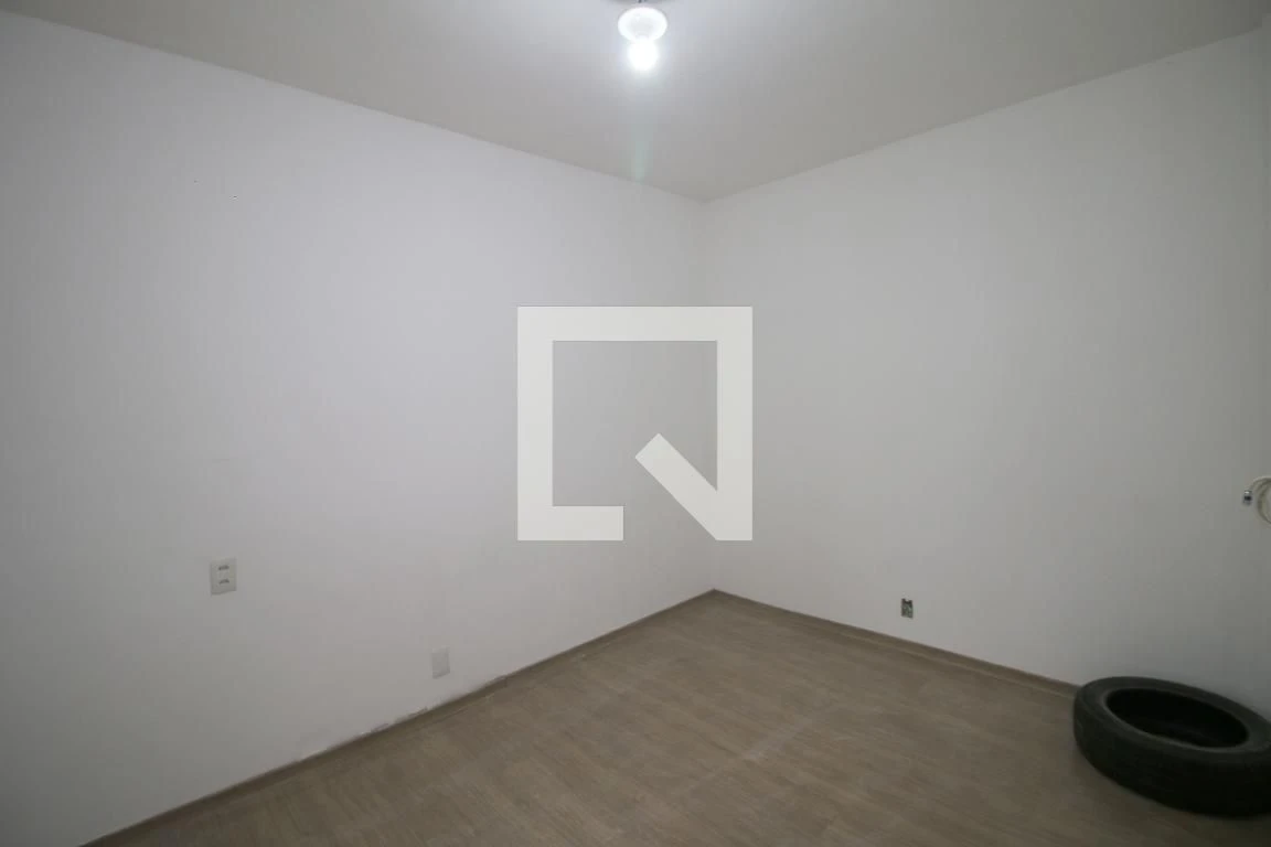 Дерев'яна підлога або ламінат та 2 спальні: будинок 85 м² — photo 19