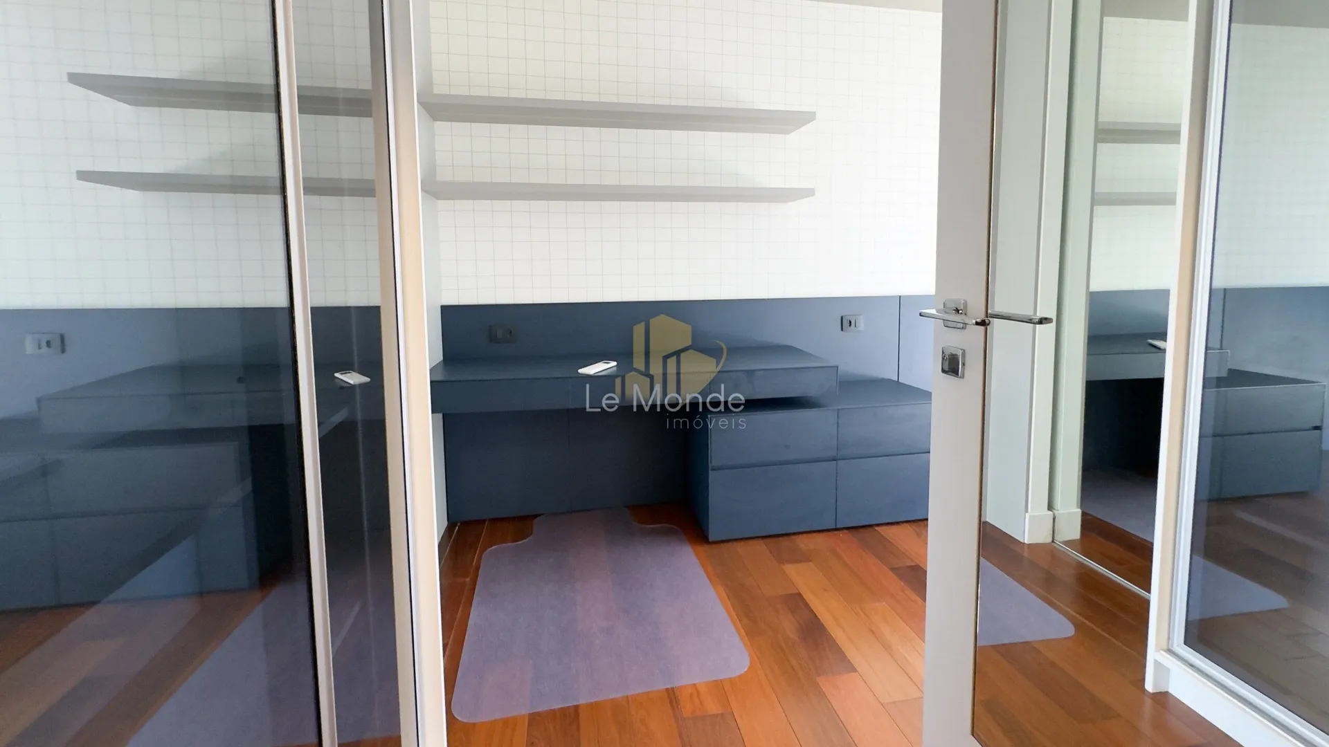 Duplex apartment with 3 bedrooms and 156 m² — photo 48