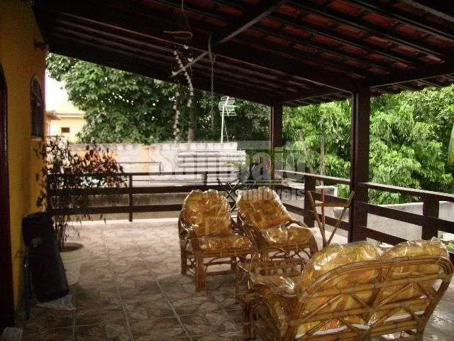 4-bedroom house with 2 bathrooms and a balcony grill — photo 18
