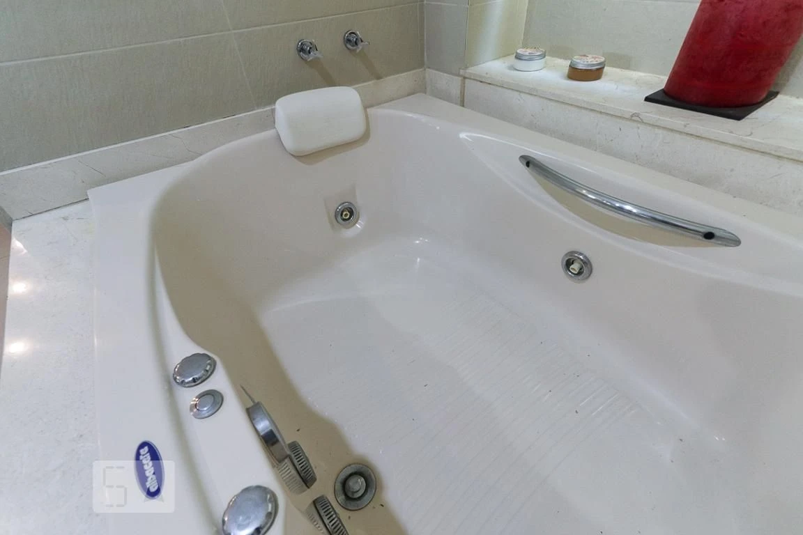 Apartamento mobiliado com 5 quartos e cozinha a gás — photo 50