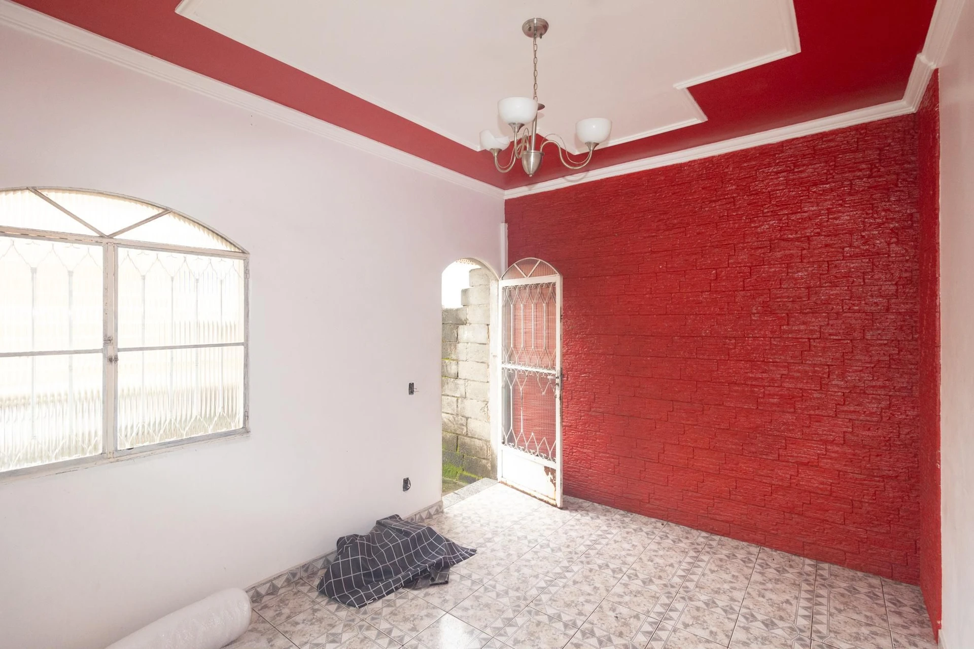 360 m² house with a home office and a garden — photo 39