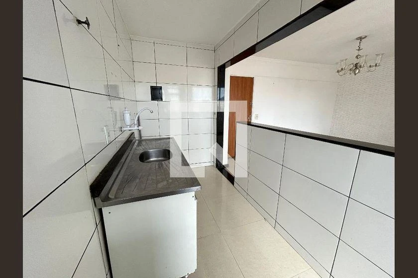2-bedroom 70 m² rental apartment with 1 parking spot — photo 14