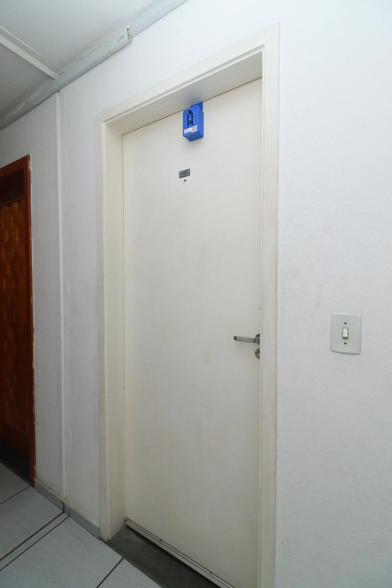 2-bedroom apartment in a building with a gym — photo 33