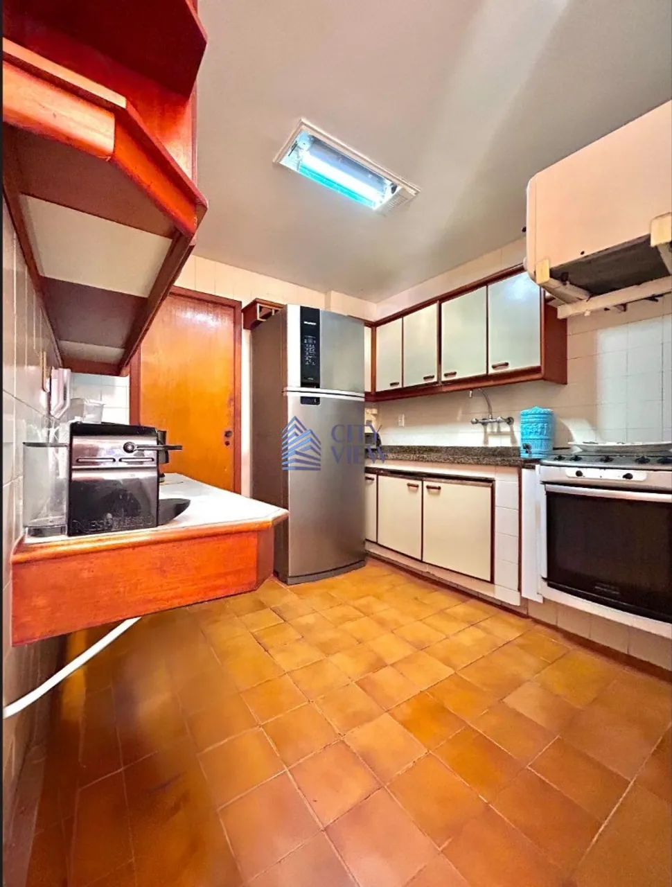 Furnished 2-bedroom apartment with 100 m² and 3 baths — photo 7
