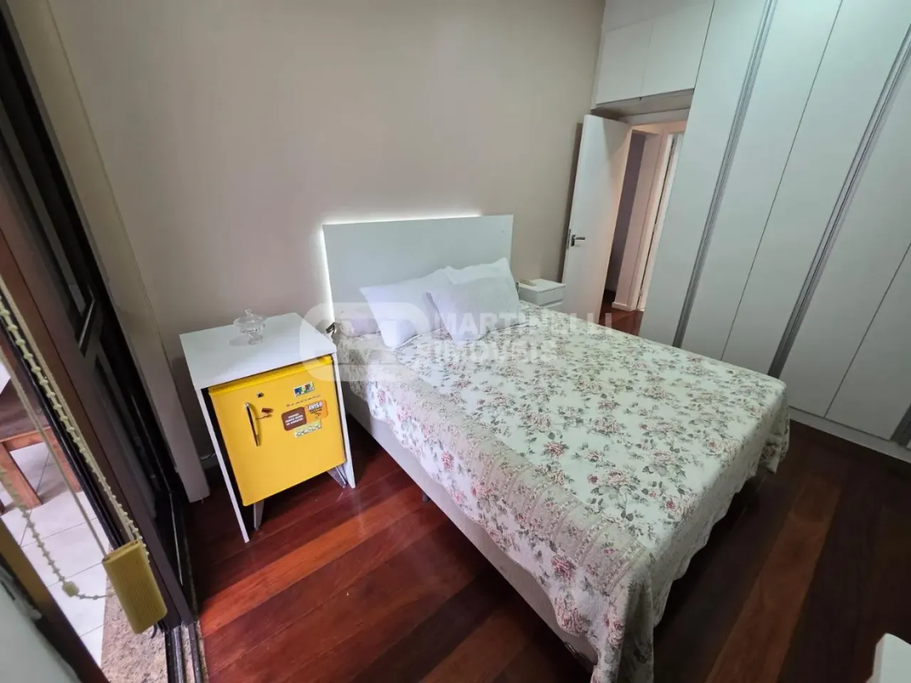2-bedroom apartment with a washing machine — photo 4