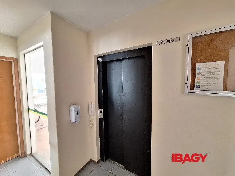 Меблированная квартира с 2 спальнями и сьютом — photo 33