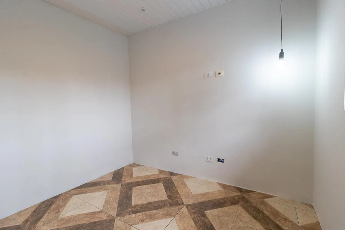 2-bedroom house with a garden in Curitiba — photo 19