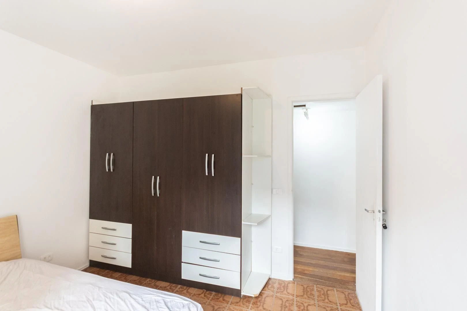 3-bedroom apartment with a home office — photo 43