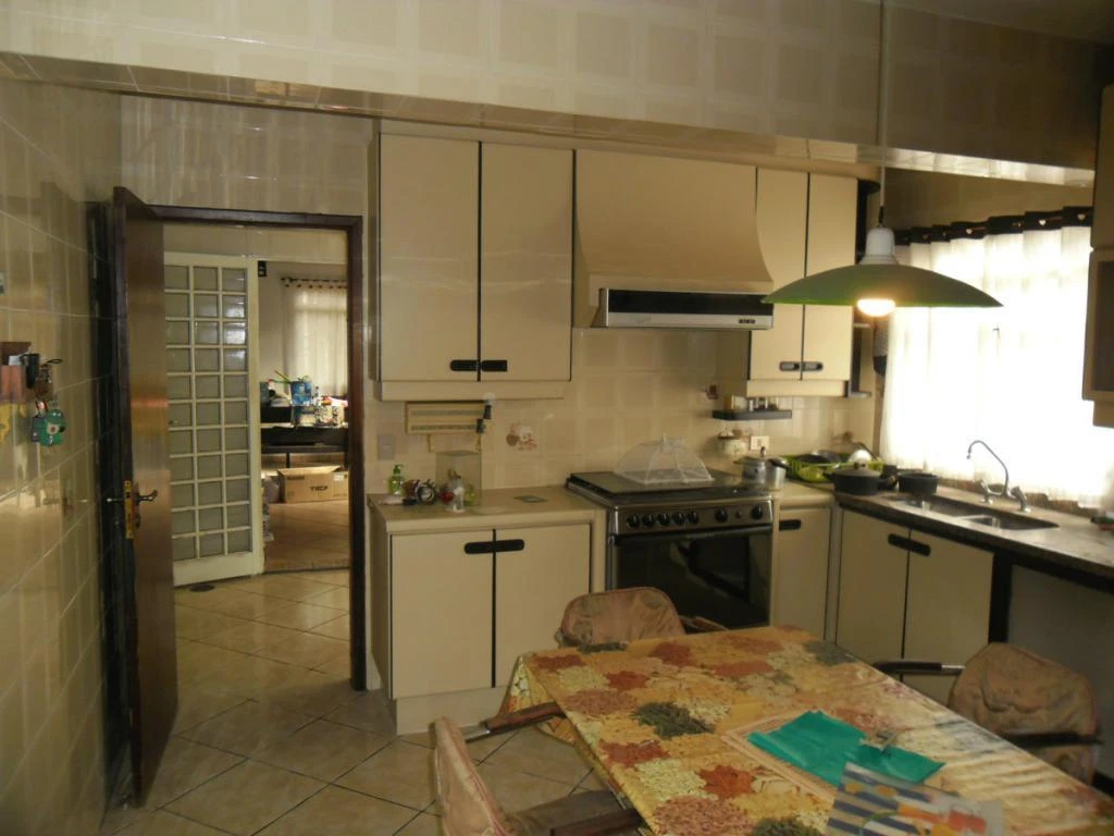 Дом 516 м²: 4 спальни и 10 парковочных мест — photo 8