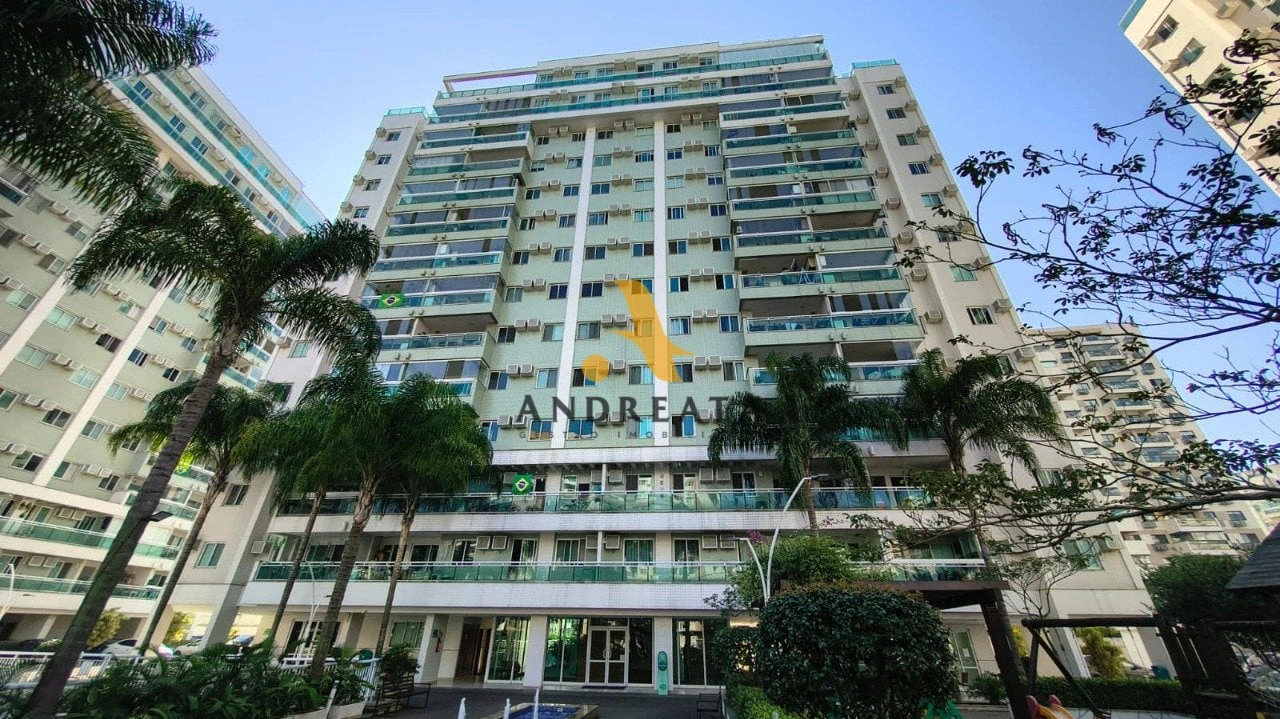 3-bedroom apartment with suite and enclosed balcony — photo 7
