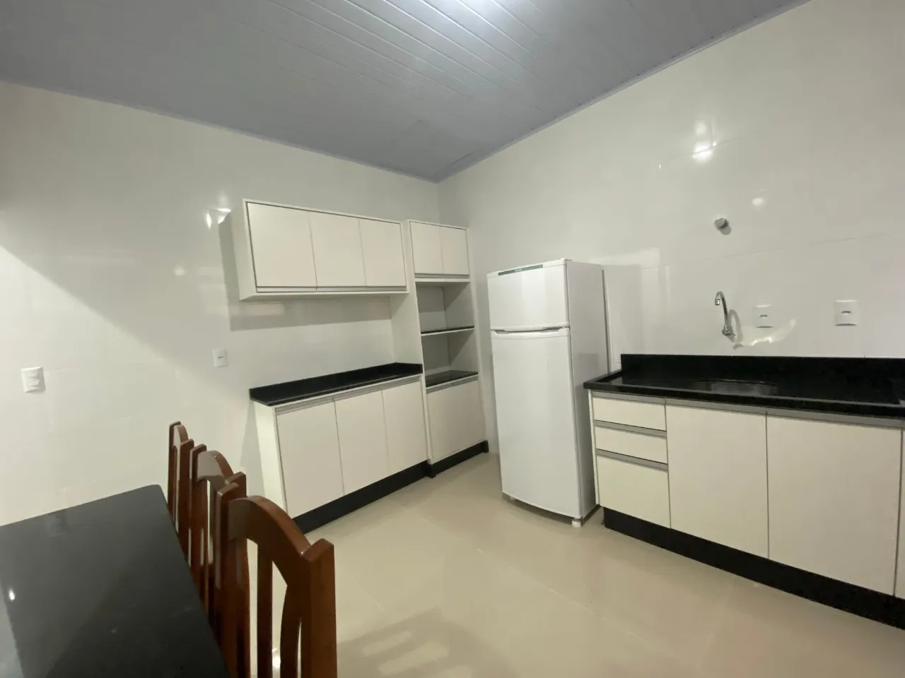 Apartamento de 1 dormitorio con cocina cerrada a gas — photo 2