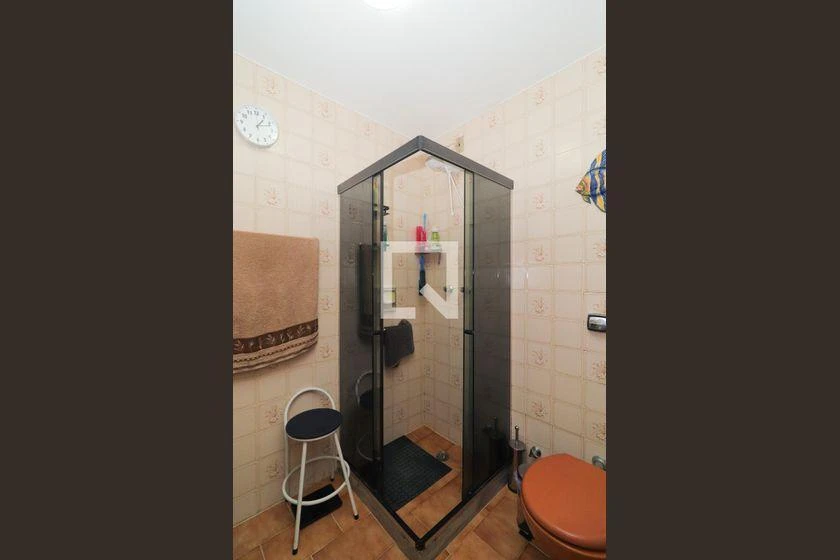 Apartamento de 3 dormitorios, 80 m² y balcón — photo 32