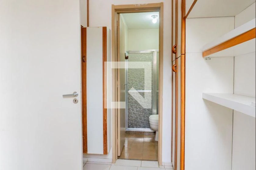 Home office in a 4-bedroom apartment, 174 m² — photo 28