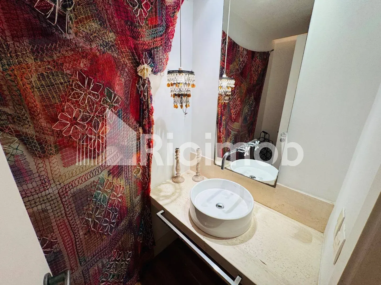 Unfurnished apartment with 5 bedrooms and 5 bathrooms — photo 7