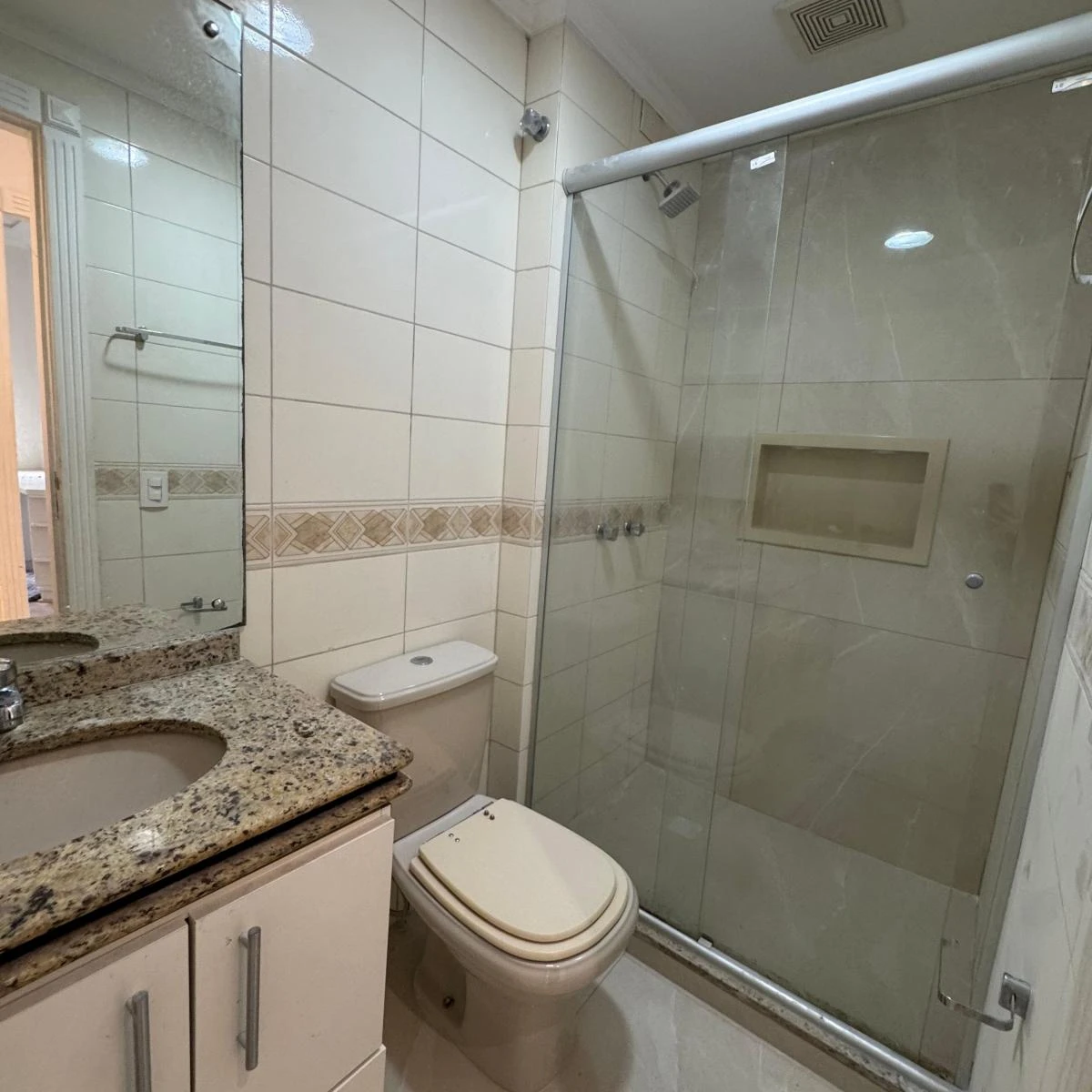 3-bedroom apartment with an en-suite and gas kitchen — photo 5