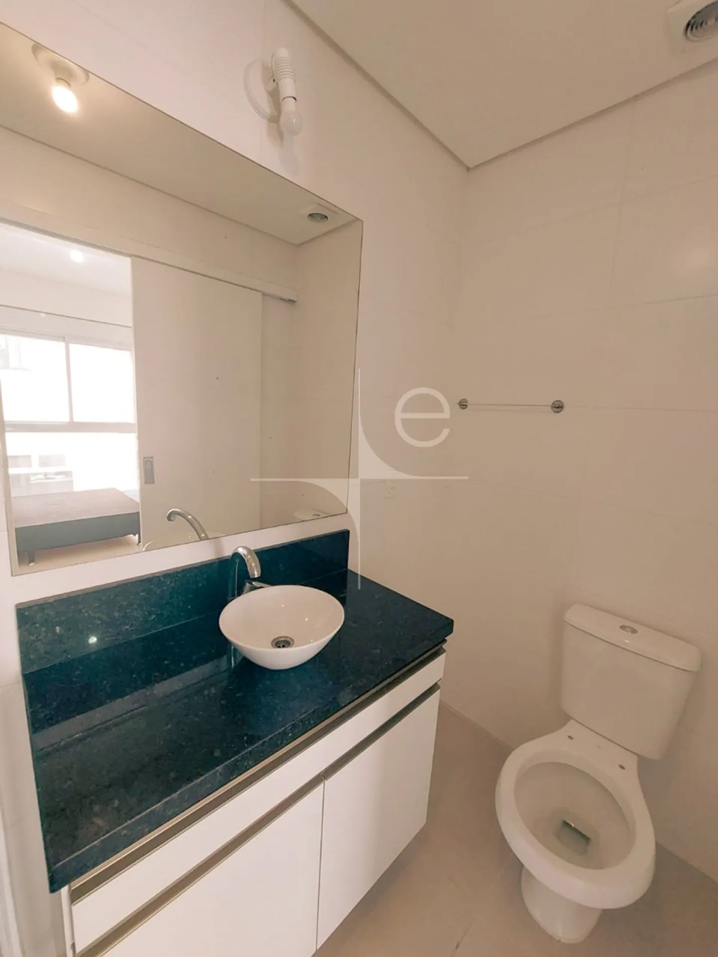 Furnished 2 en-suite apartment with 70 m² — photo 10