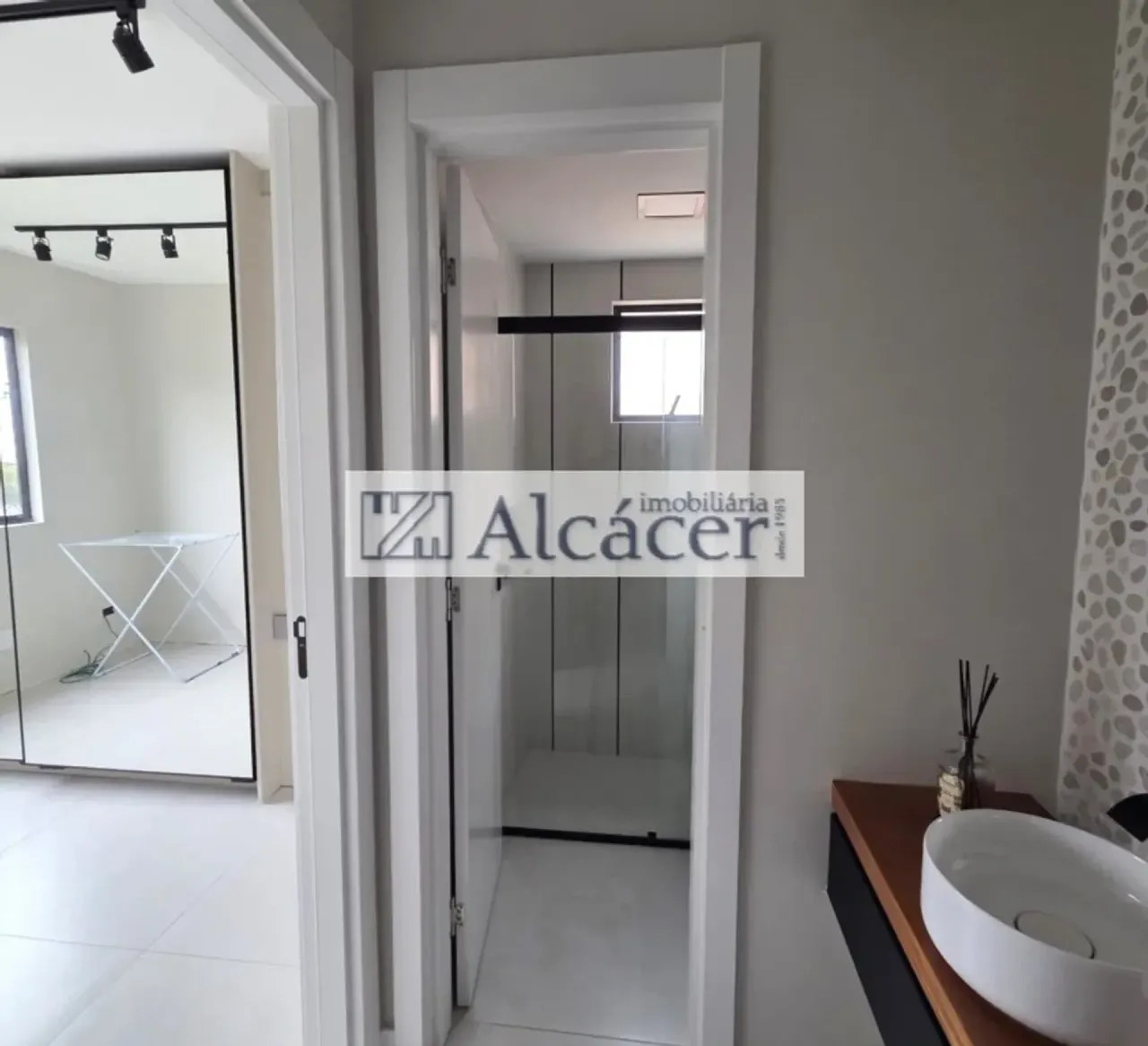 Furnished 116 m² apartment with 3 bedrooms and 2 baths — photo 13