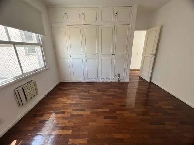Apartamento com 4 dormitórios e varanda, 390 m² — photo 12