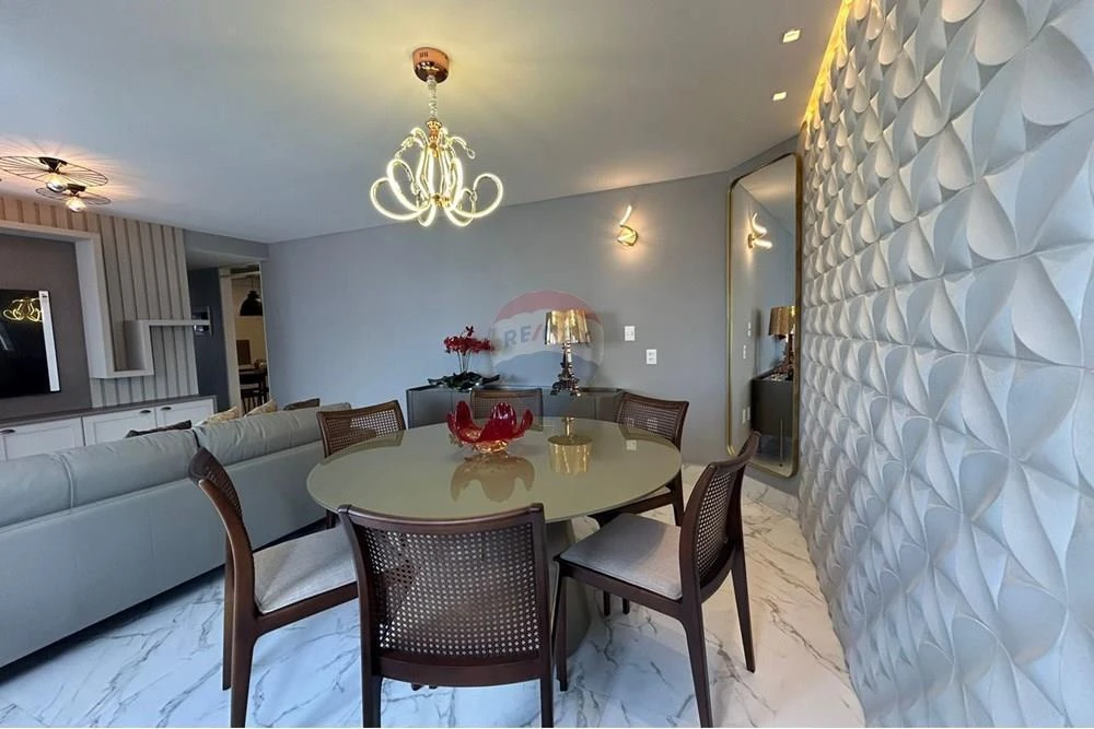 Furnished apartment, 132 m², with a glass-enclosed balcony — photo 25