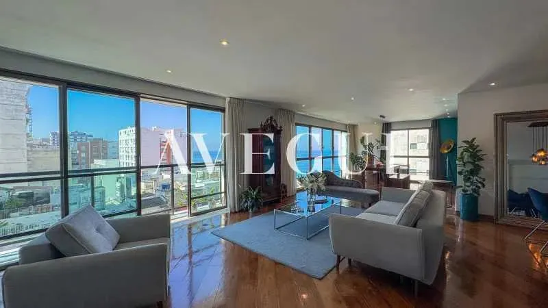 250 m² apartment with 4 bedrooms and 3 parking spots — photo 2