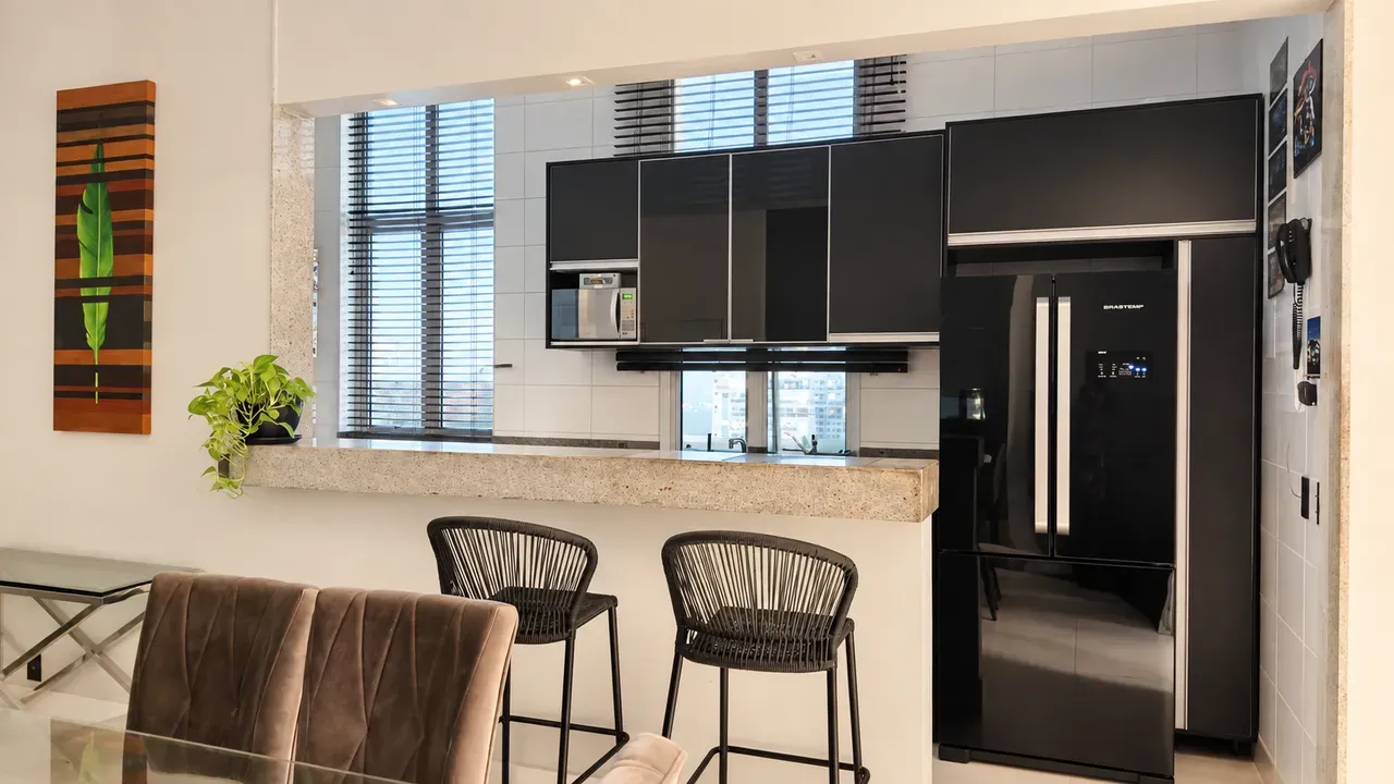 Apartment on the 12th floor with a mountain view — photo 3