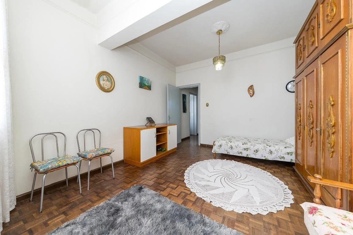 Furnished apartment, 97 m², with a bathtub — photo 3