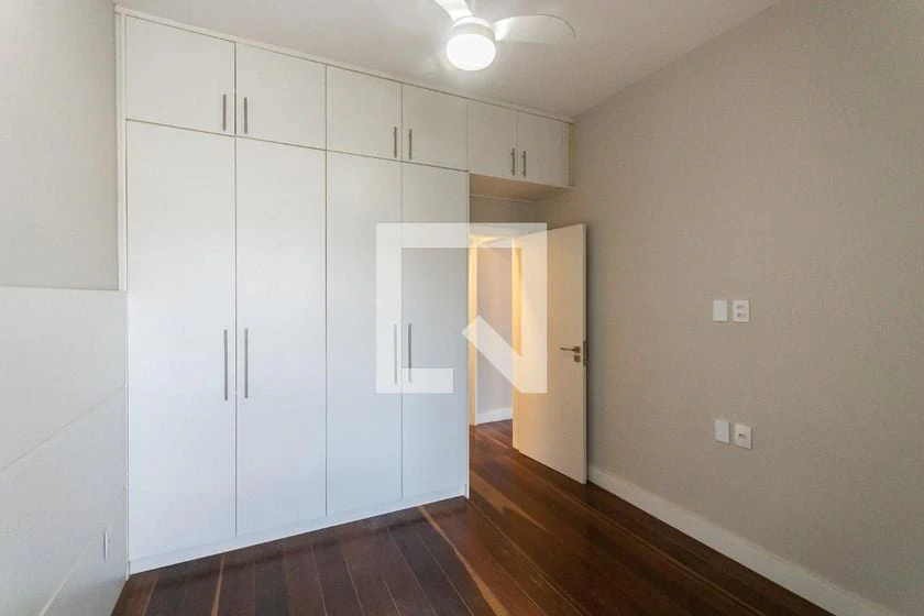 Mountain view in a 3-bedroom apartment, 64 m² — photo 19