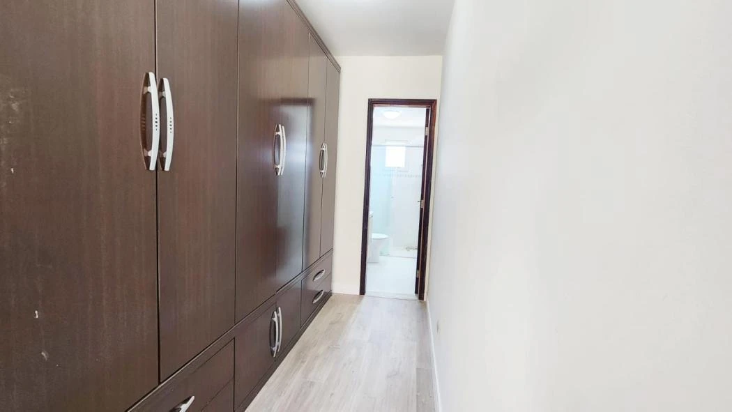 3 quartos e piso de madeira ou laminado: casa de 110 m² — photo 6