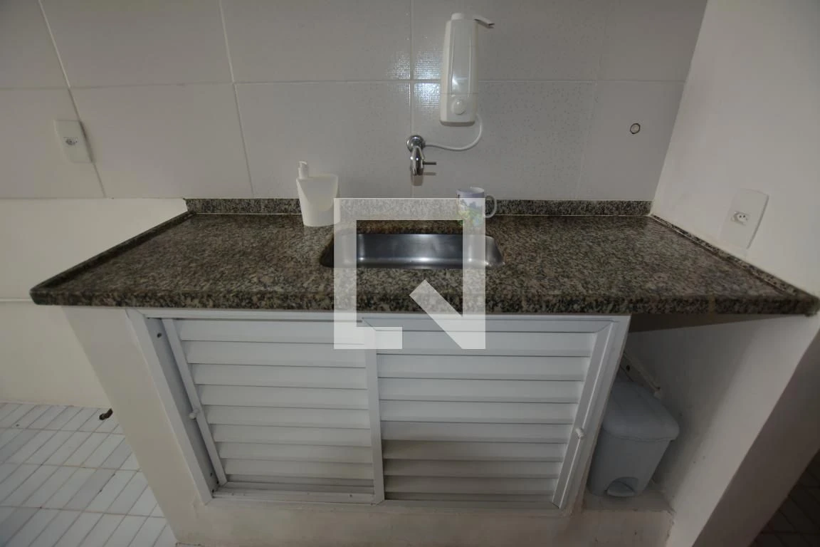 60 m² apartment with a walk-in closet and a private BBQ — photo 11