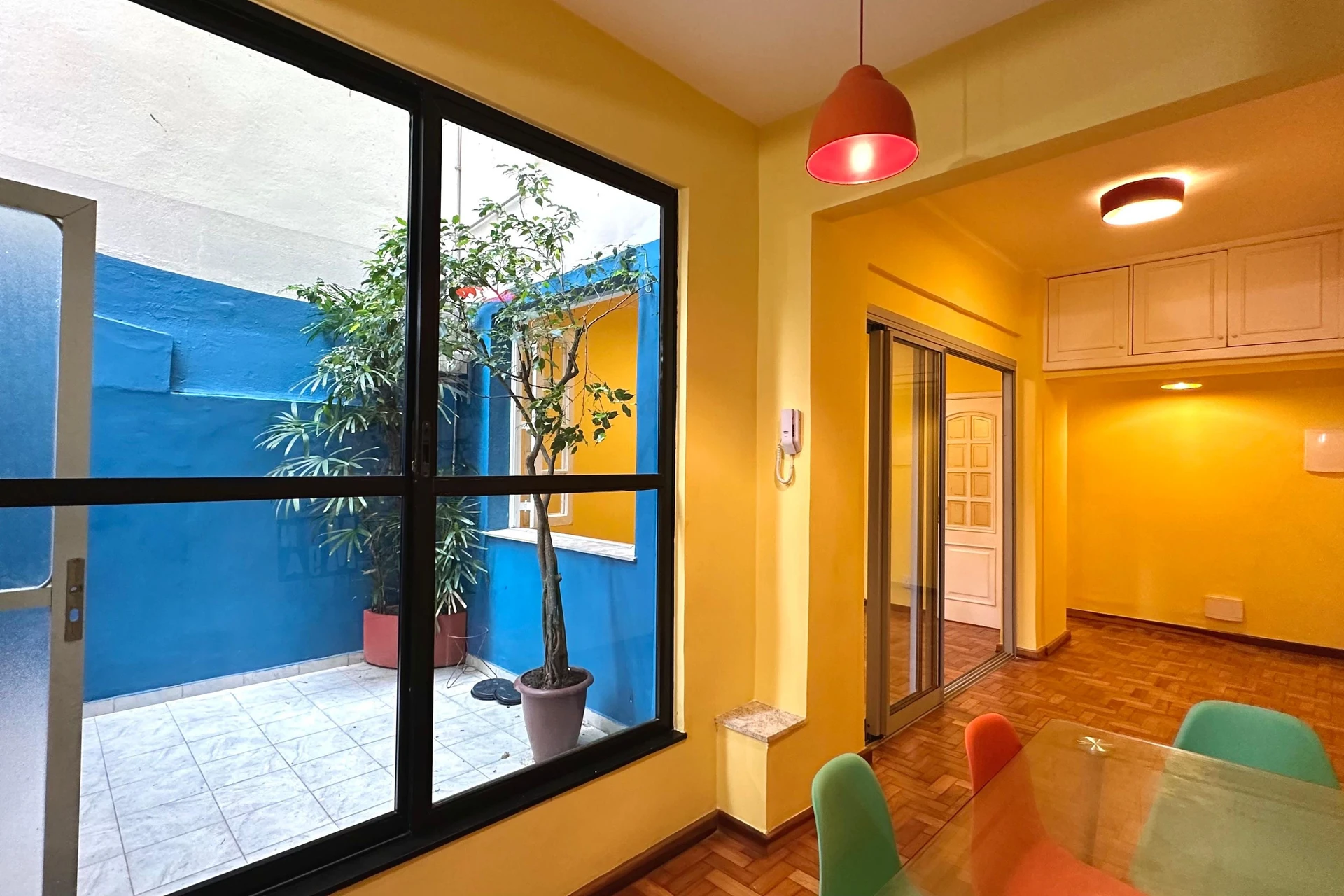 Apartment, 69 m², with wood or laminate floors — photo 16