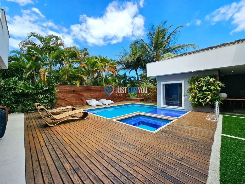 Casa com 4 dormitórios e 5 banheiros, 650 m² — photo 5