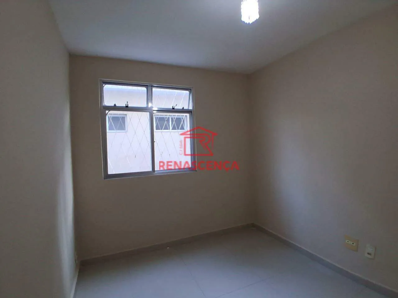 3-bedroom apartment in a building with a pool — photo 20