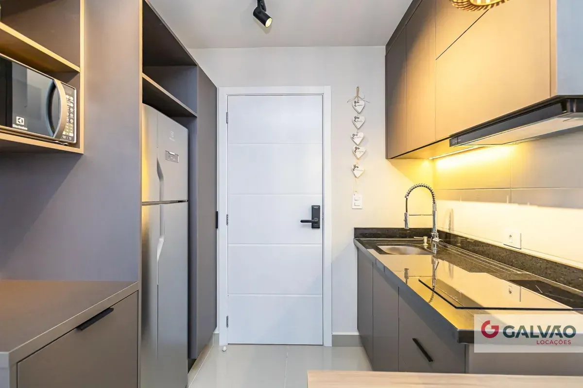 Furnished 52 m² apartment with 1 bedroom and an open-plan kitchen — photo 3