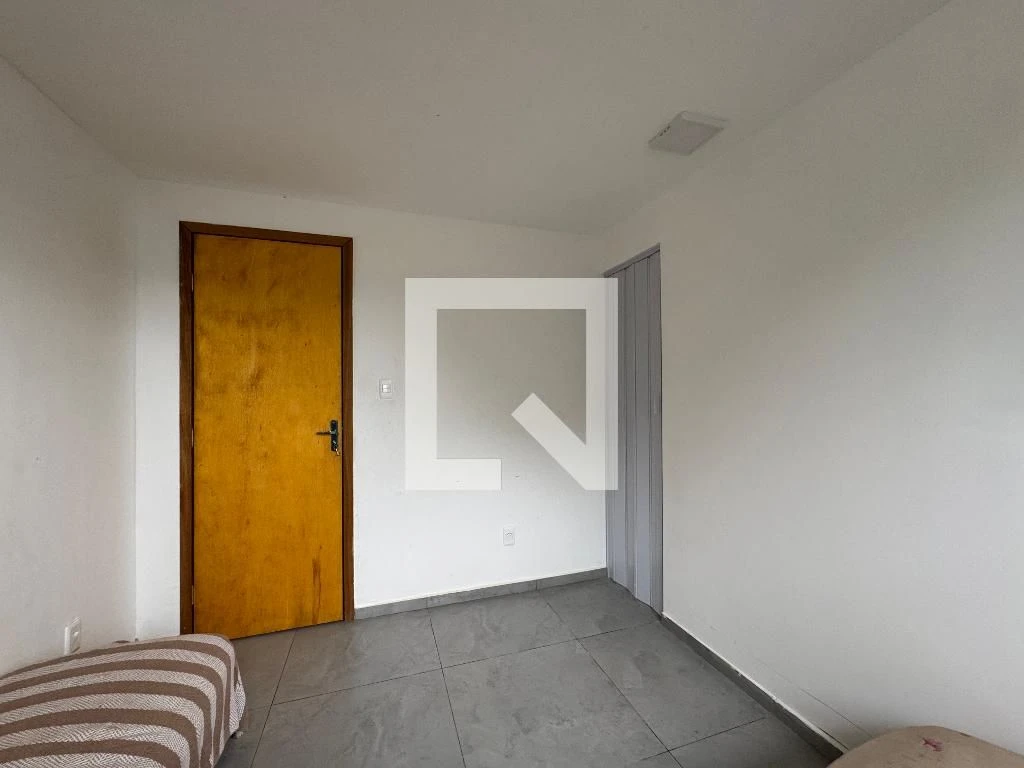 Apartamento mobiliado com 2 quartos e varanda — photo 5