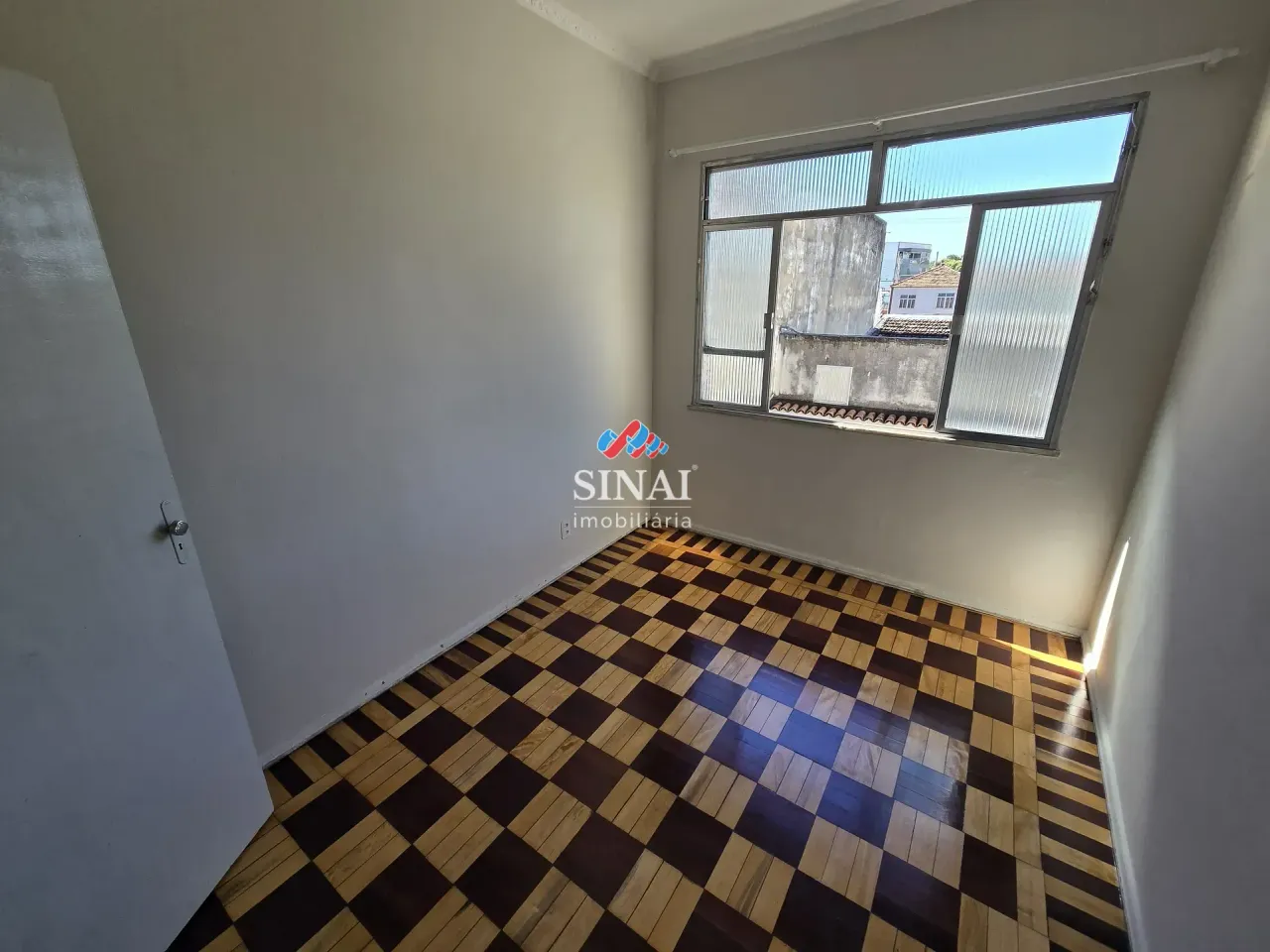 2-bedroom apartment with no parking space — photo 20