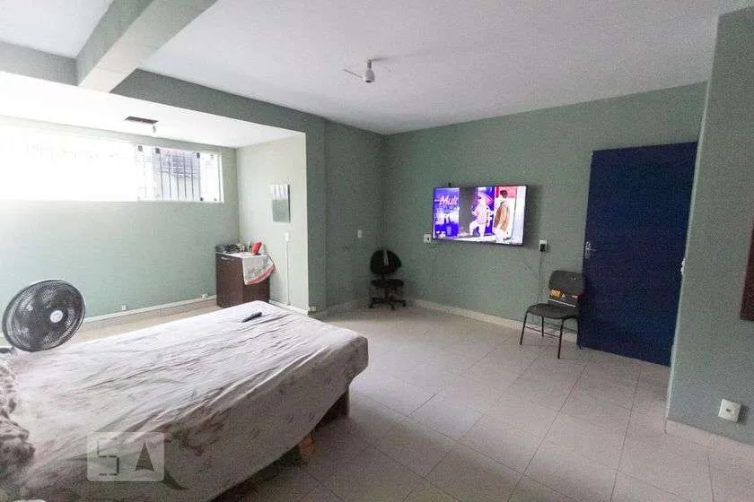 Casa para aluguel com jardim privativo e 4 quartos — photo 8