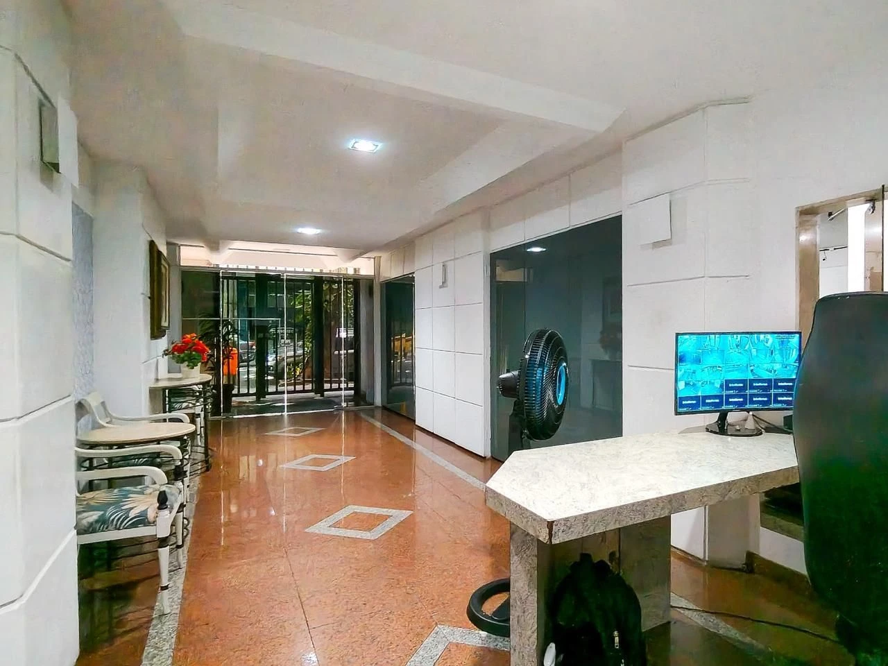 Apartamento mobiliado com 4 quartos e 2 vagas — photo 73