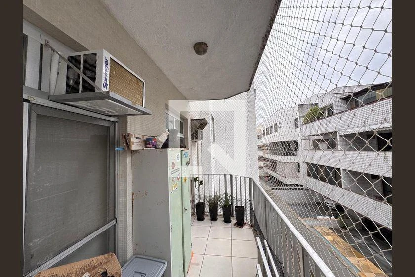 Furnished apartment with a built-in balcony grill and 4 bedrooms — photo 41