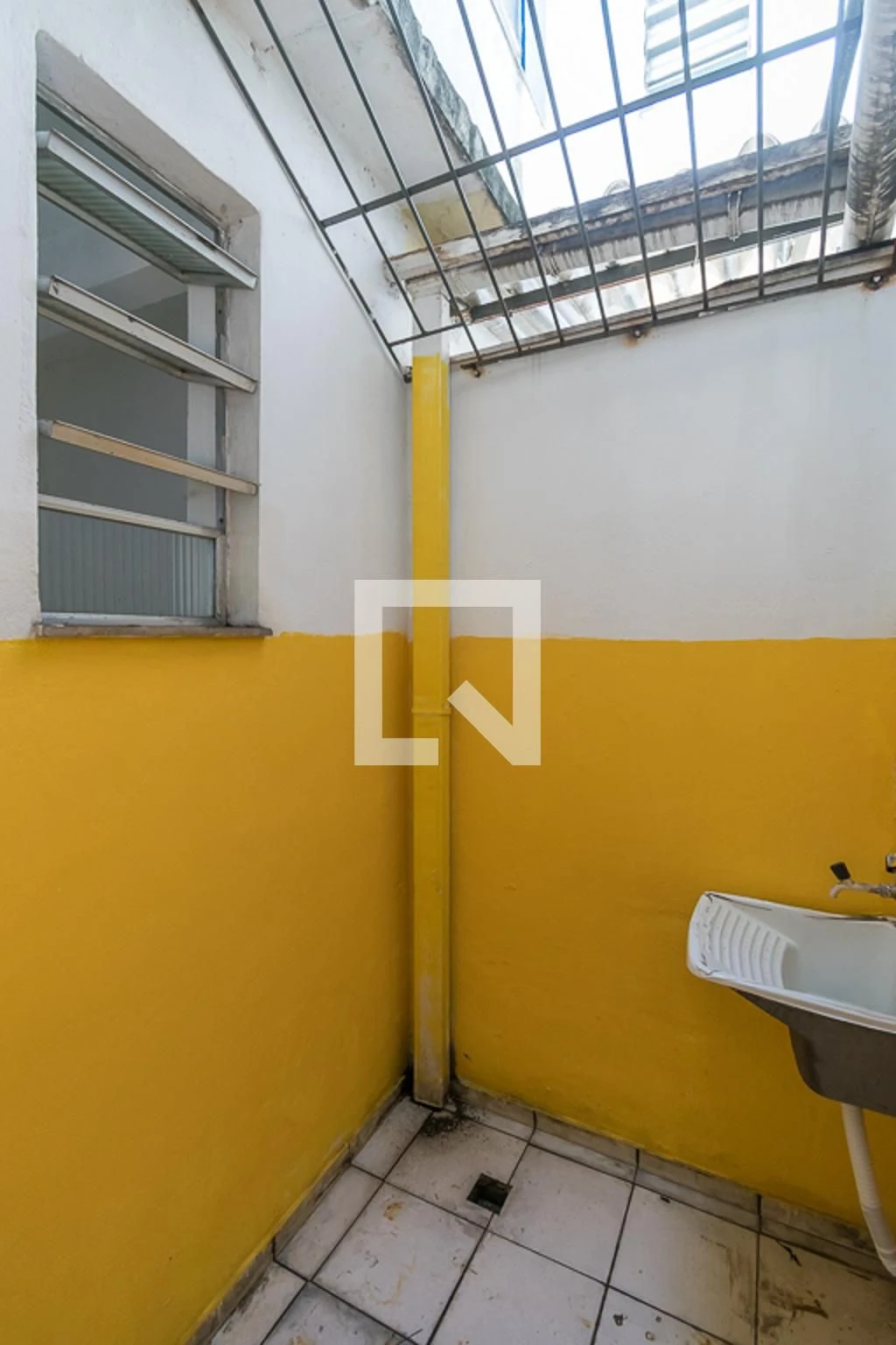House with 2 bedrooms and a balcony — photo 21