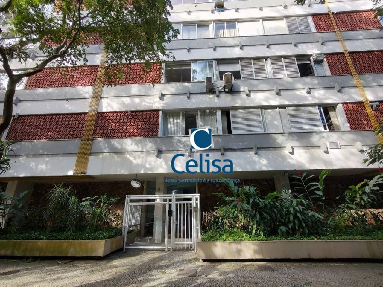 Apartamento com 2 dormitórios e área de lavanderia (74 m²) — photo 12