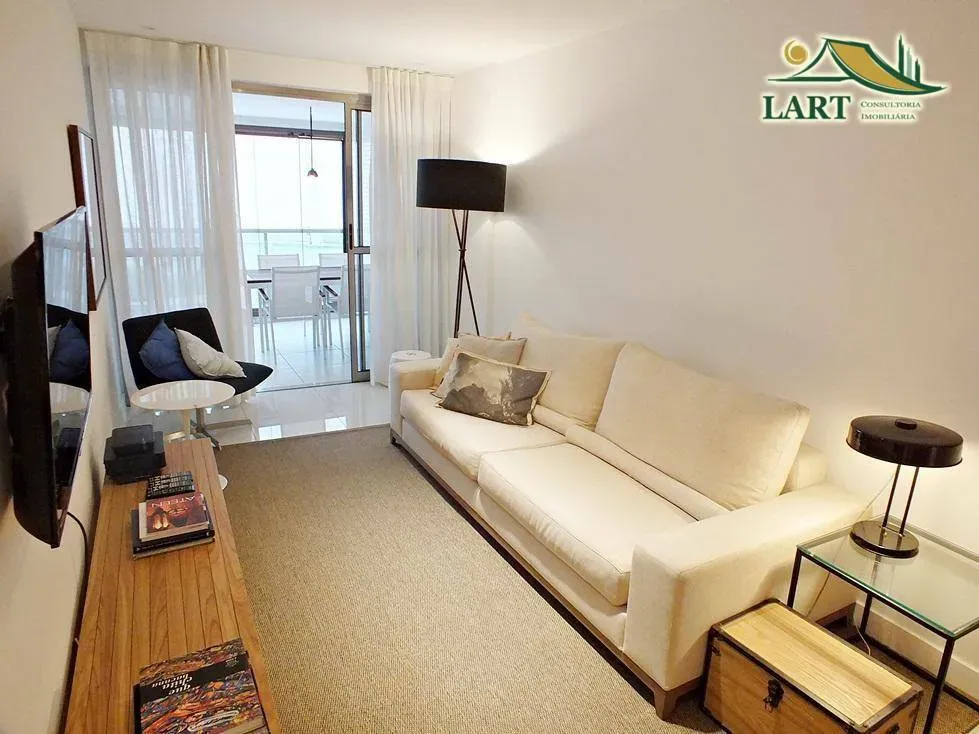 Apartamento com 2 dormitórios e varanda de vidro — photo 8
