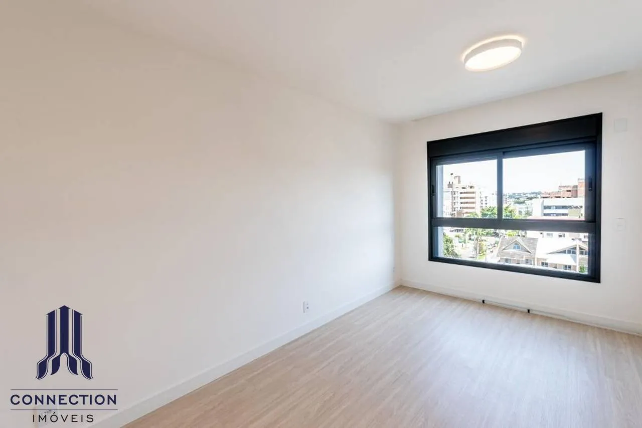 Floor-to-ceiling windows in a 2-bedroom apartment, 83 m² — photo 21